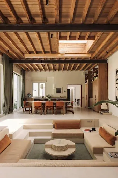 kontakty Luxury Designer Loft